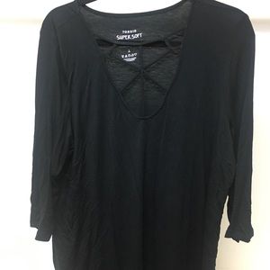 Torrid black tunic size 1